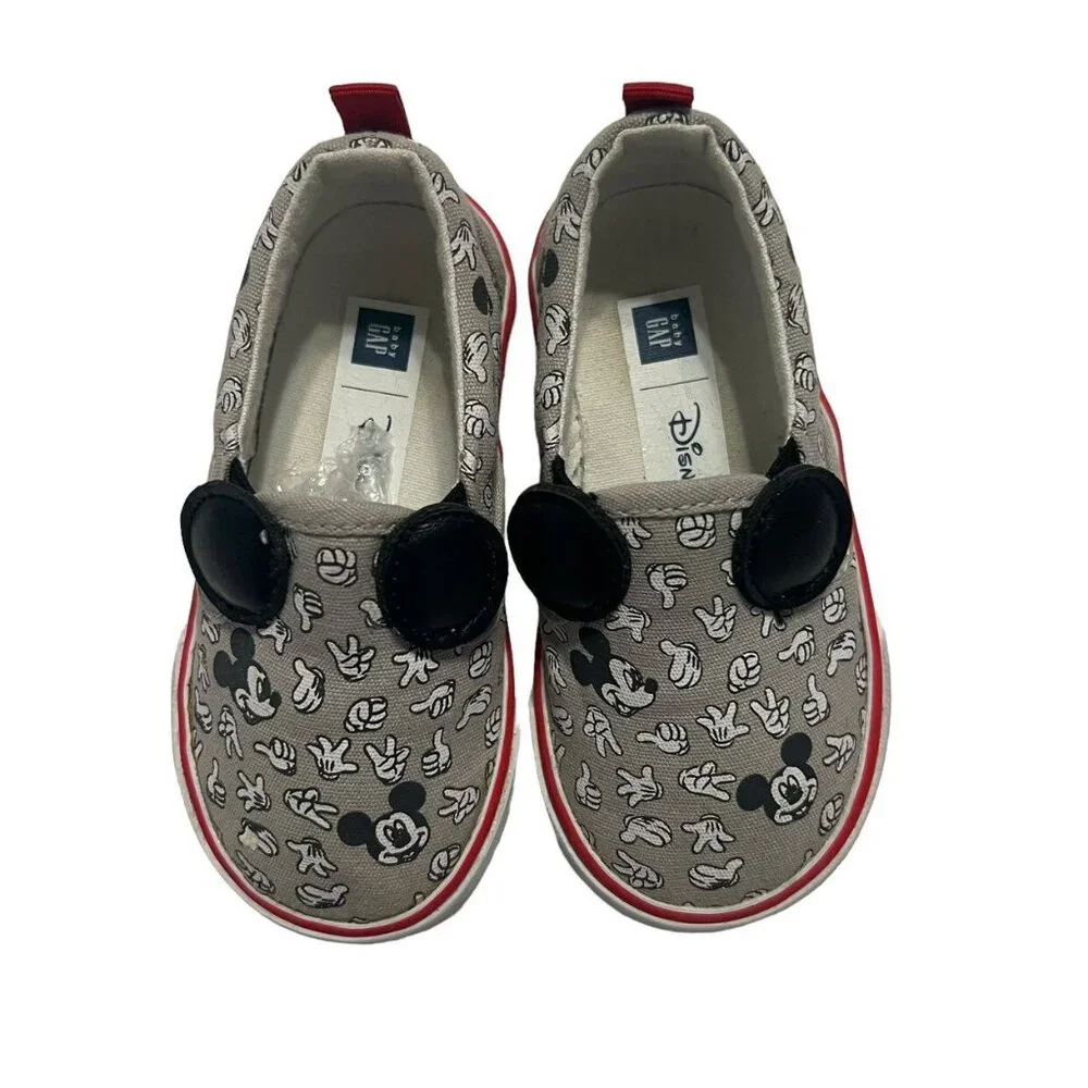 Baby Gap + Disney Sz 6 Mickey Mouse Slip-On Sneakers